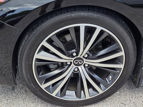 Used 2022 INFINITI Q60 3.0t Luxe w/ Essential Package RWD image 21