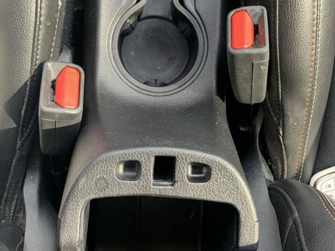 Used 2018 Jeep Compass Latitude w/ Popular Equipment Group AWD/4WD image 19
