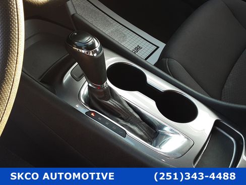 Used 2019 Chevrolet Malibu LS image 22