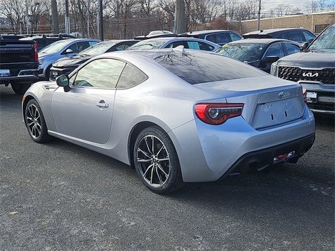 Used 2020 Toyota 86 image 6