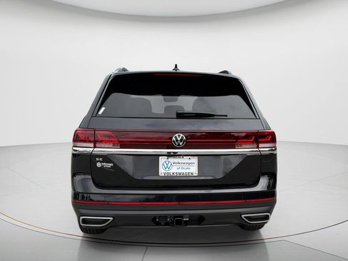 New 2026 Volkswagen Atlas SE FWD image 6