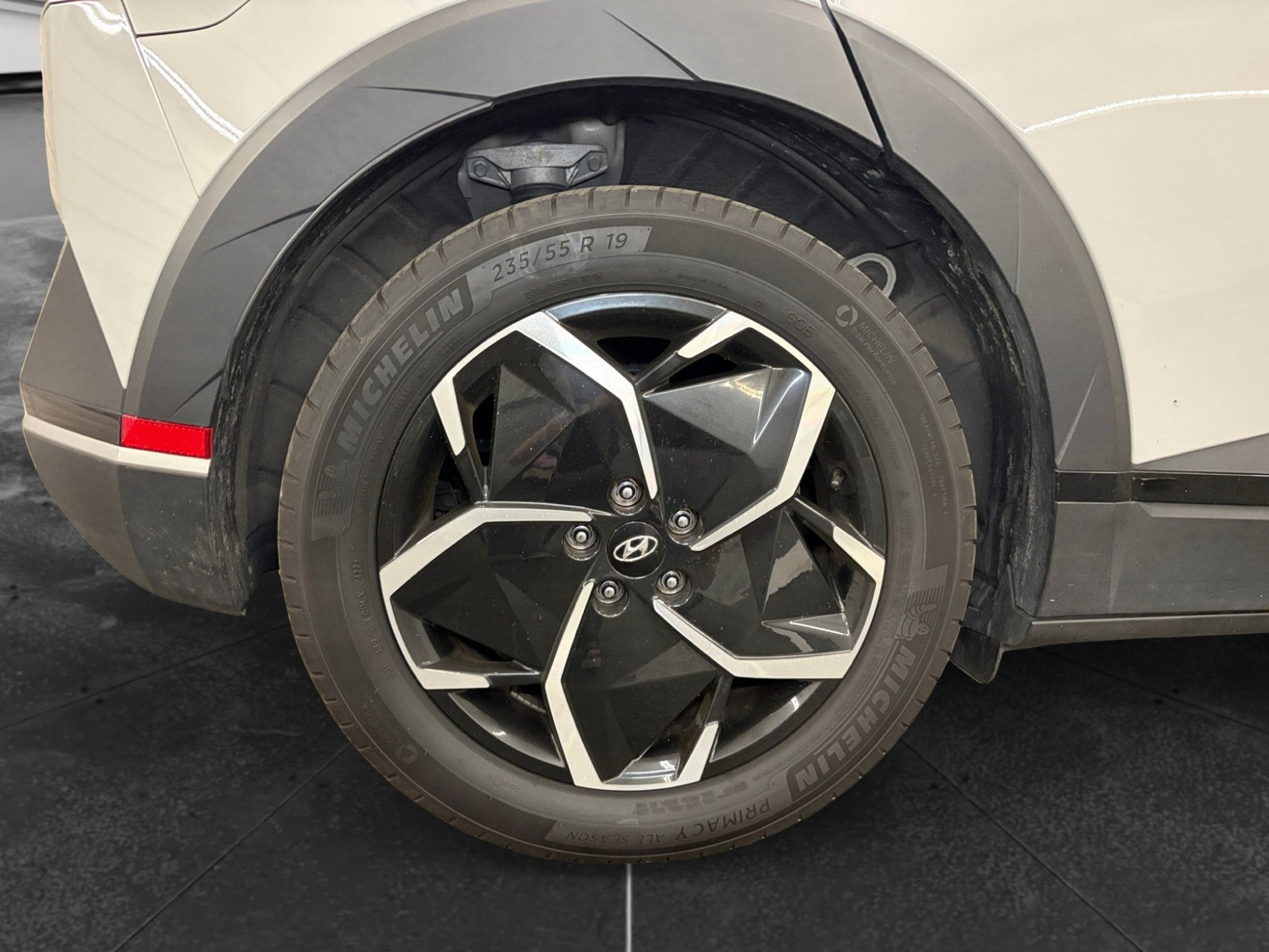 Used 2024 Hyundai Ioniq 5 SEL RWD image 37