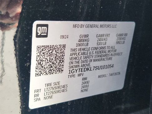 New 2025 Cadillac Escalade IQ Luxury 2 image 18