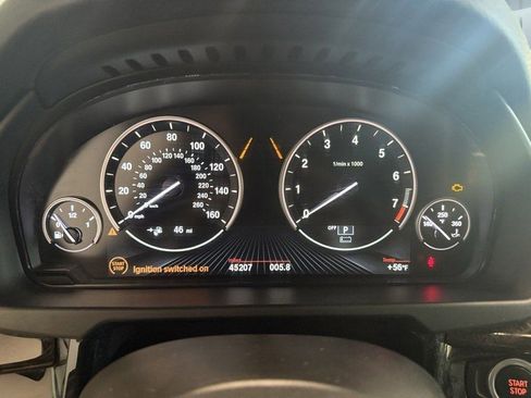 Used 2018 BMW X5 xDrive40e image 11