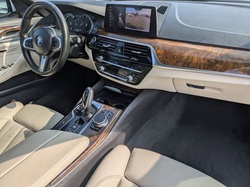 Used 2019 BMW 540i xDrive w/ Convenience Package image 34
