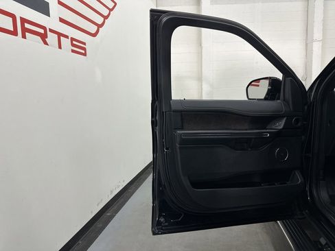 Used 2020 Ford Expedition Limited w/ Special Edition Package image 37