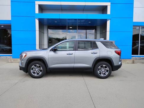 Used 2026 GMC Terrain Elevation AWD/4WD image 10