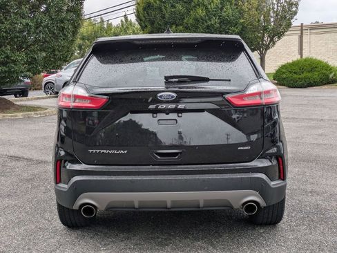 Used 2022 Ford Edge Titanium image 6