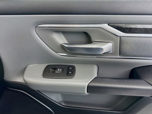 Used 2019 RAM 1500 Big Horn image 31