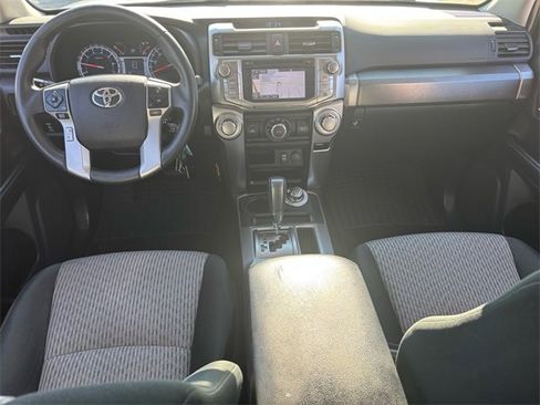 Used 2019 Toyota 4Runner SR5 Premium image 14