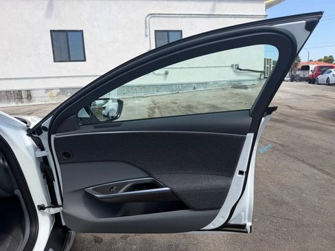 Used 2024 Lucid Air Touring AWD/4WD image 31