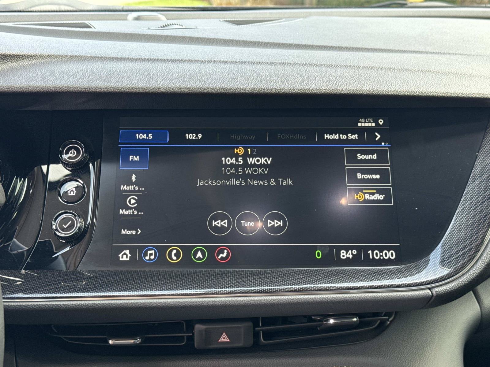 Used 2022 Buick Envision Essence w/ Technology Package I FWD image 19