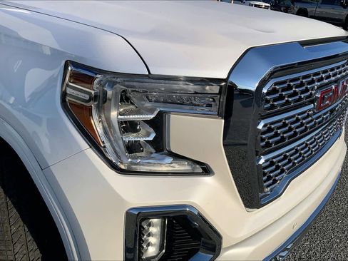 Used 2022 GMC Sierra 1500 Denali w/ Denali Reserve Package AWD/4WD image 26