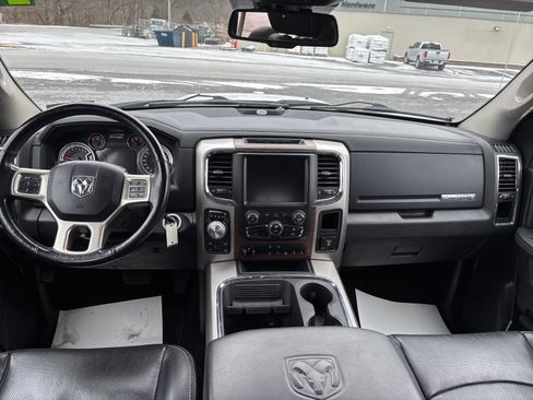 Used 2016 RAM 1500 Laramie image 11