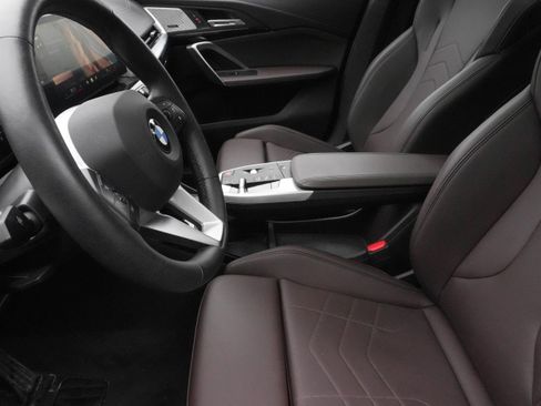 Certified 2025 BMW X2 xDrive28i w/ Premium Package AWD/4WD image 12