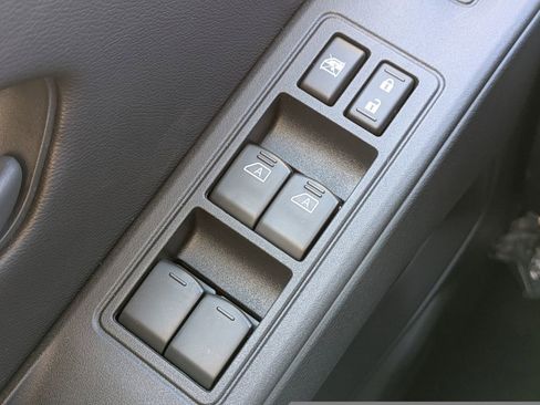 New 2026 Nissan Frontier SV w/ SV Convenience Package image 23