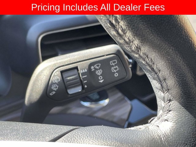 Used 2023 Ford Explorer Limited w/ Equipment Group 301A AWD/4WD image 30