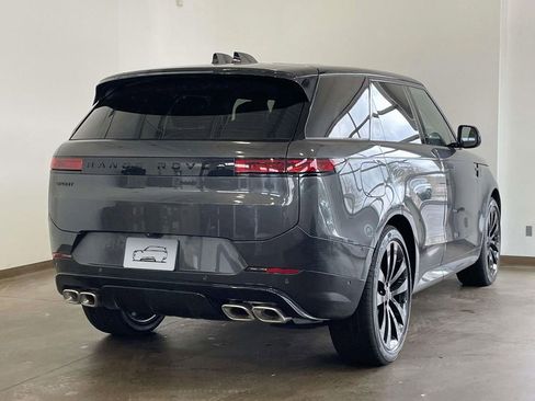 New 2026 Land Rover Range Rover Sport Dynamic SE AWD/4WD image 4
