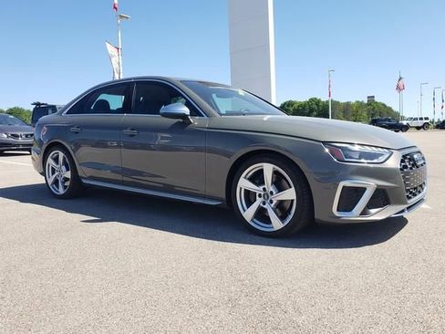 Used 2023 Audi S4 Premium Plus AWD/4WD image 3