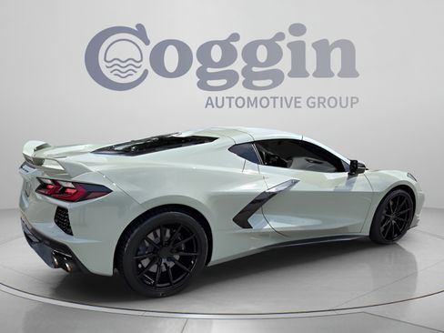 Used 2024 Chevrolet Corvette Stingray Coupe w/ Z51 Performance Package RWD image 5