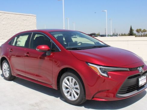 New 2026 Toyota Corolla XLE FWD image 2