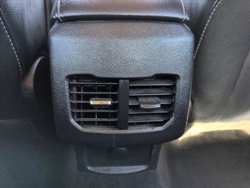 Used 2019 Ford Fusion Energi Titanium image 17