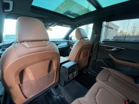 Used 2023 Audi Q8 Prestige image 40