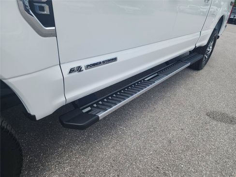 Used 2021 Ford F250 Lariat w/ Lariat Ultimate Package AWD/4WD image 10