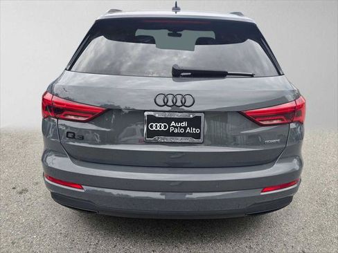 Used 2023 Audi Q3 2.0T Premium w/ Convenience Package AWD/4WD image 4
