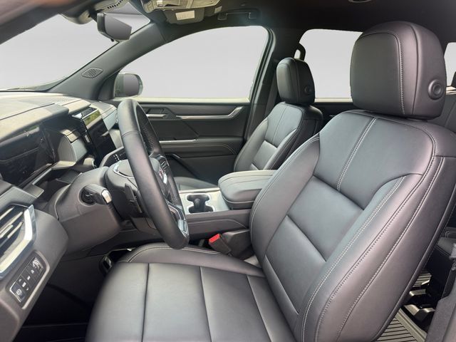 Used 2026 GMC Acadia Elevation w/ Elevation Premium Package AWD/4WD image 9