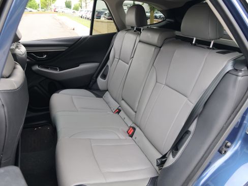 Used 2020 Subaru Outback Limited w/ Popular Package #2 AWD/4WD image 34