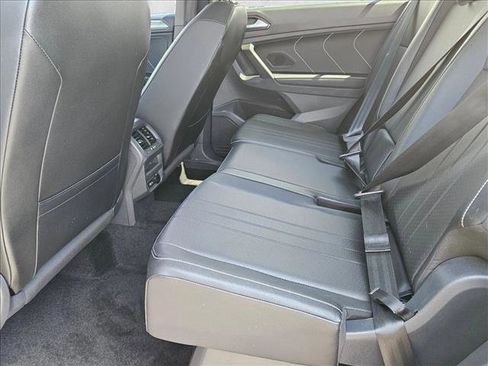 Used 2023 Volkswagen Tiguan SE R-Line FWD image 19
