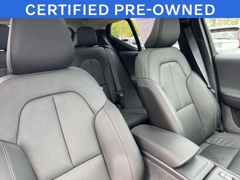 Certified 2024 Volvo XC40 B5 Core AWD/4WD image 21