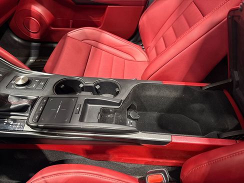 Used 2022 Lexus IS 350 F Sport image 77