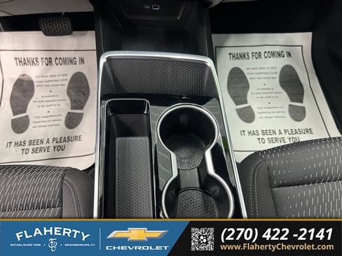 Used 2025 Chevrolet Equinox LT FWD image 28