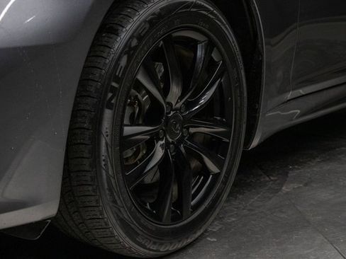 Used 2016 INFINITI Q70 3.7 w/ Deluxe Touring Package image 7