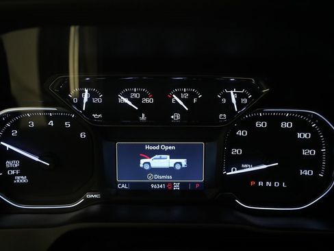 Used 2021 GMC Sierra 1500 Elevation w/ Preferred Package image 2