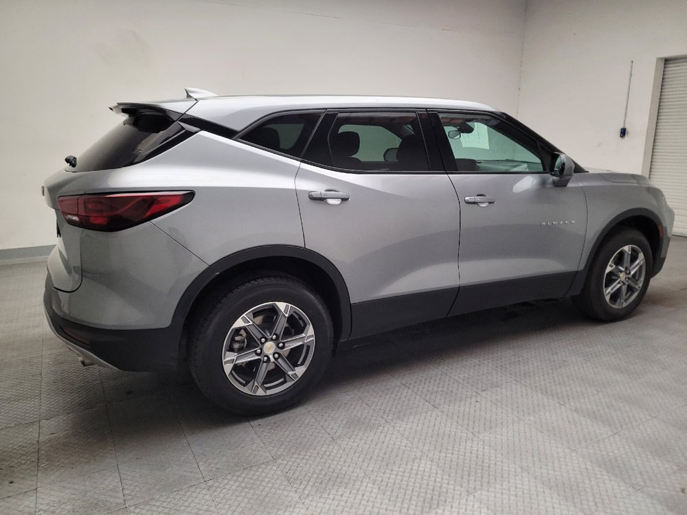 Used 2025 Chevrolet Blazer LT FWD image 10