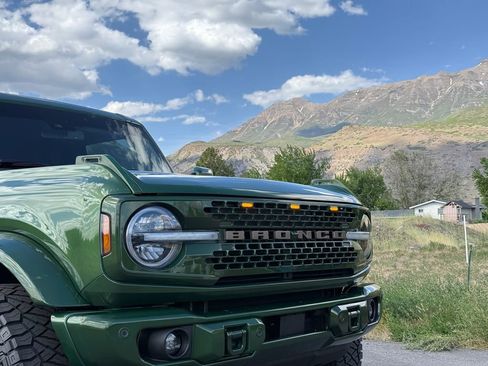 Used 2023 Ford Bronco Wildtrak AWD/4WD image 18