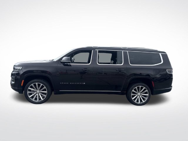 Used 2023 Jeep Grand Wagoneer L Series II AWD/4WD image 2