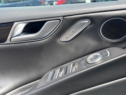 Used 2021 Genesis G80 2.5T AWD/4WD image 21