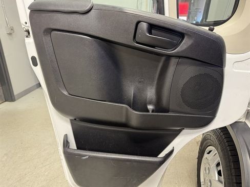 Used 2016 RAM ProMaster 3500 w/ Premium Appearance Group FWD image 15