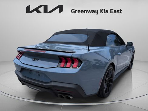 Used 2025 Ford Mustang GT Premium RWD image 6