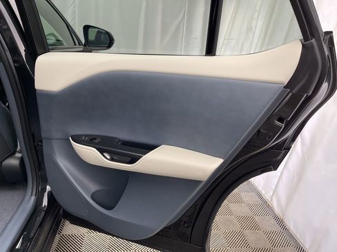 Used 2024 Lexus RZ 300e Premium image 32