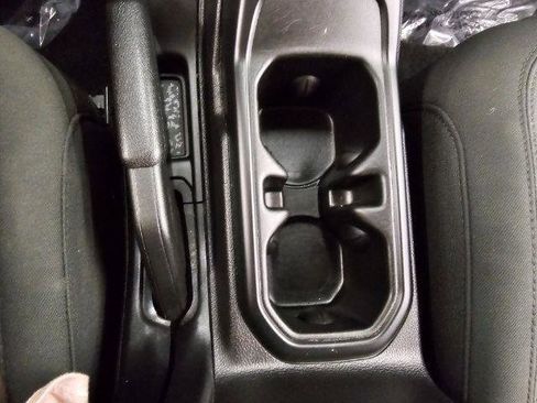 Used 2020 Jeep Gladiator Sport w/ Quick Order Package 24S image 22