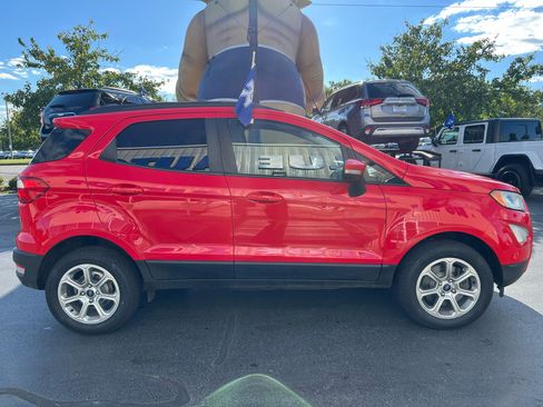 Used 2018 Ford EcoSport SE image 7