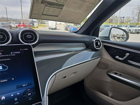 New 2026 Mercedes-Benz GLC 300 4MATIC image 26
