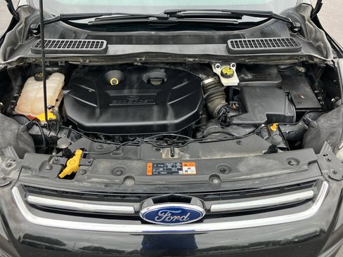 Used 2015 Ford Escape Titanium AWD/4WD image 39