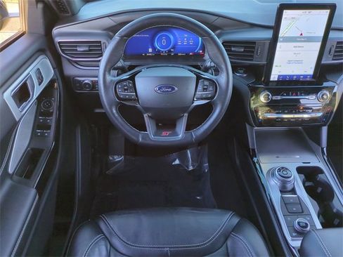 Certified 2022 Ford Explorer ST w/ Equipment Group 401A image 15