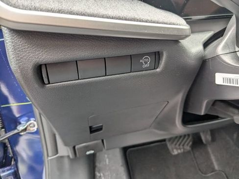 New 2026 Nissan Kicks SV w/ Cold Weather Package FWD image 13